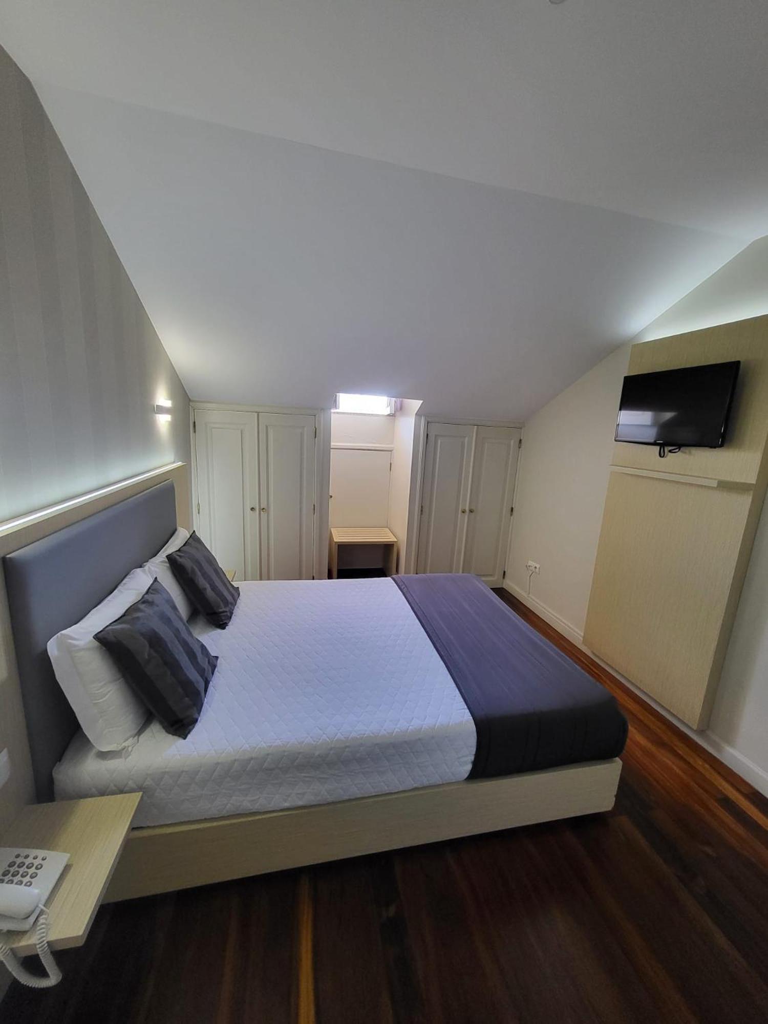 Hotel Residencial Dora Braga Luaran gambar